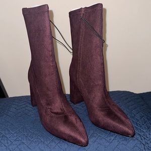 New Express size 10 burgundy booties!